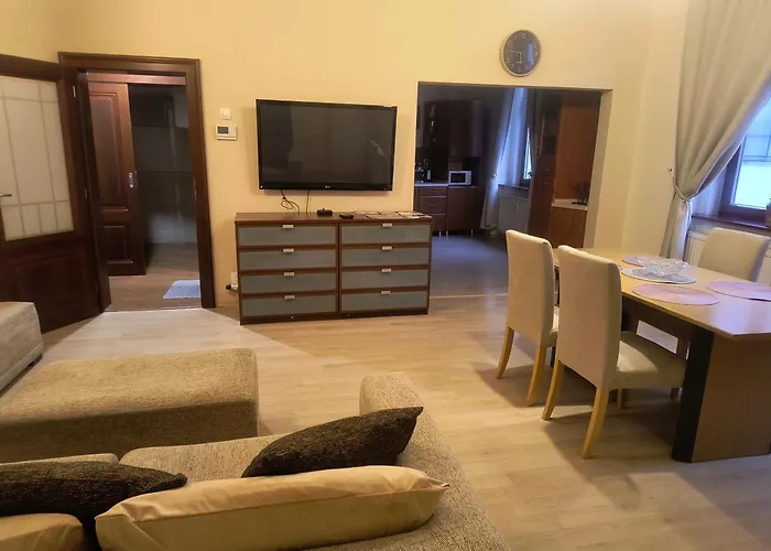 Apartment Oasis In The Old Town